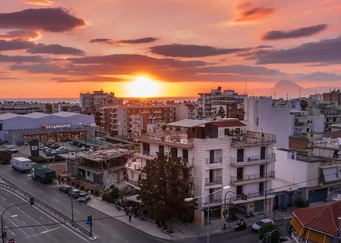 Deluxe Οροφοδιαμέρισμα Με Υδρομασάζ Κ\' Ταρατσόκηπο